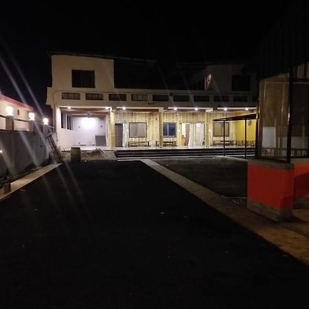 Radhe Krishna Villa Dhanwar Bagian luar foto